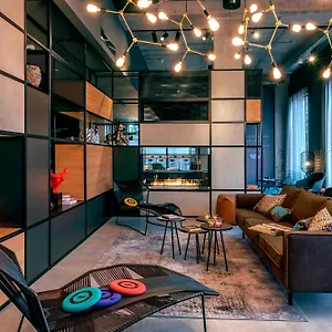 Hotel Moxy Milan Linate Airport